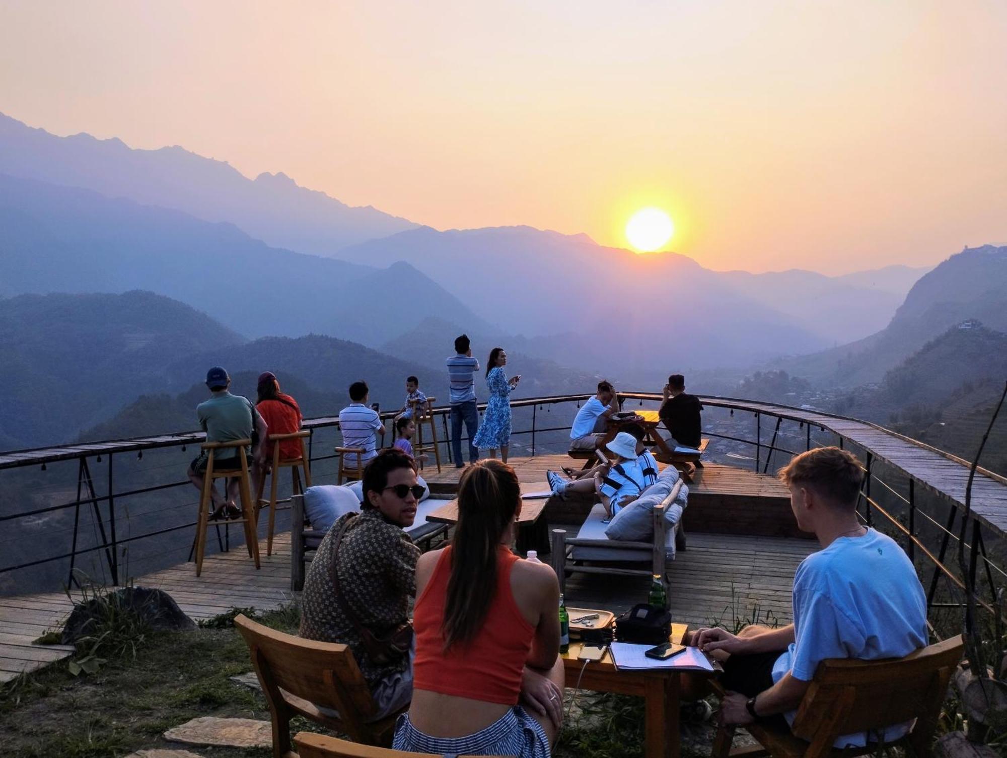 Phansi - Glamping, View Point 360, Bar & Bbq Sapa Εξωτερικό φωτογραφία