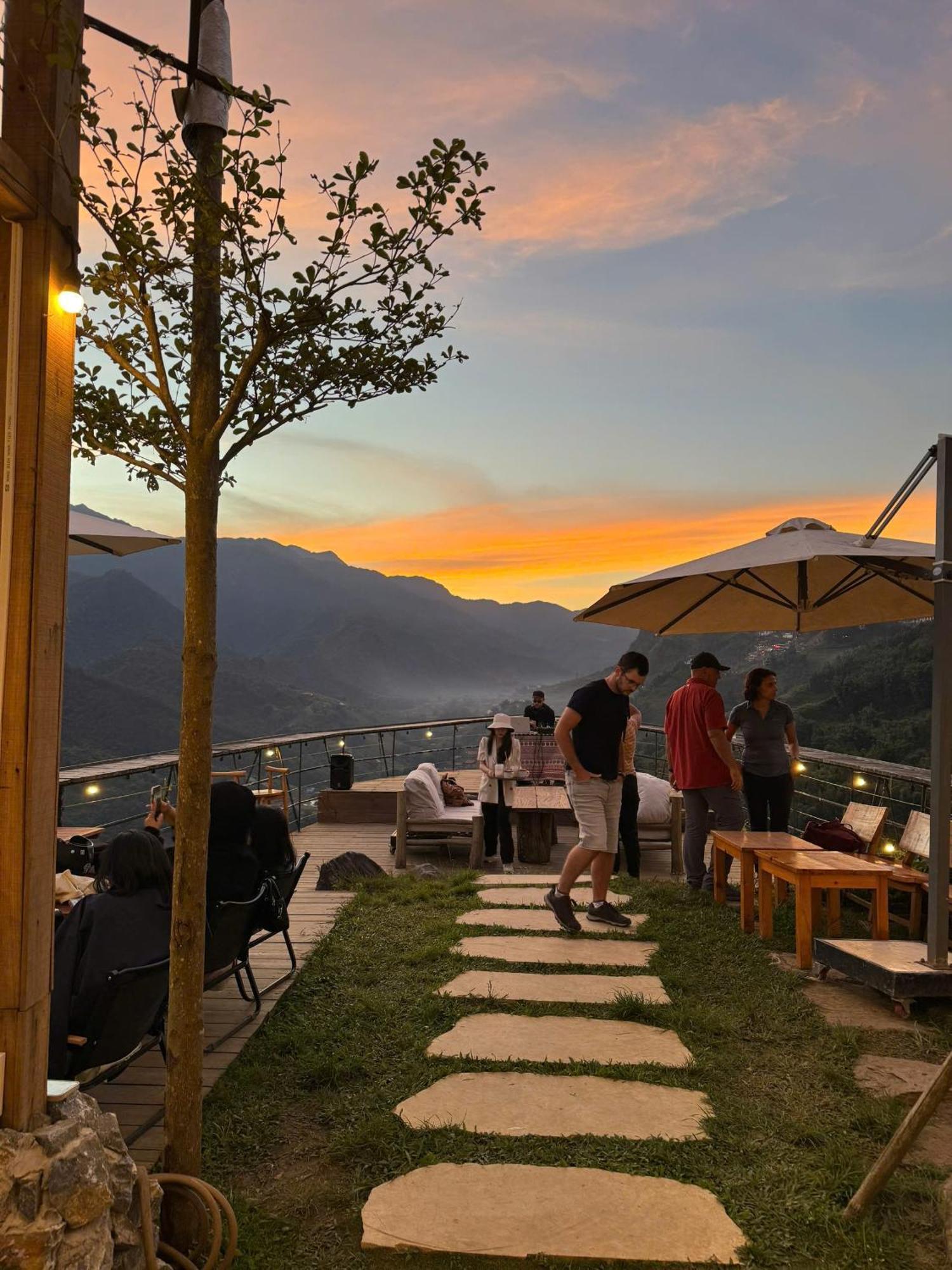 Phansi - Glamping, View Point 360, Bar & Bbq Sapa Εξωτερικό φωτογραφία